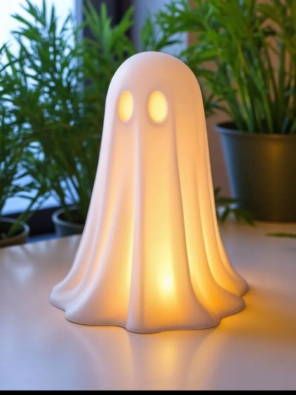 Ghost Night Light Lamp - White -